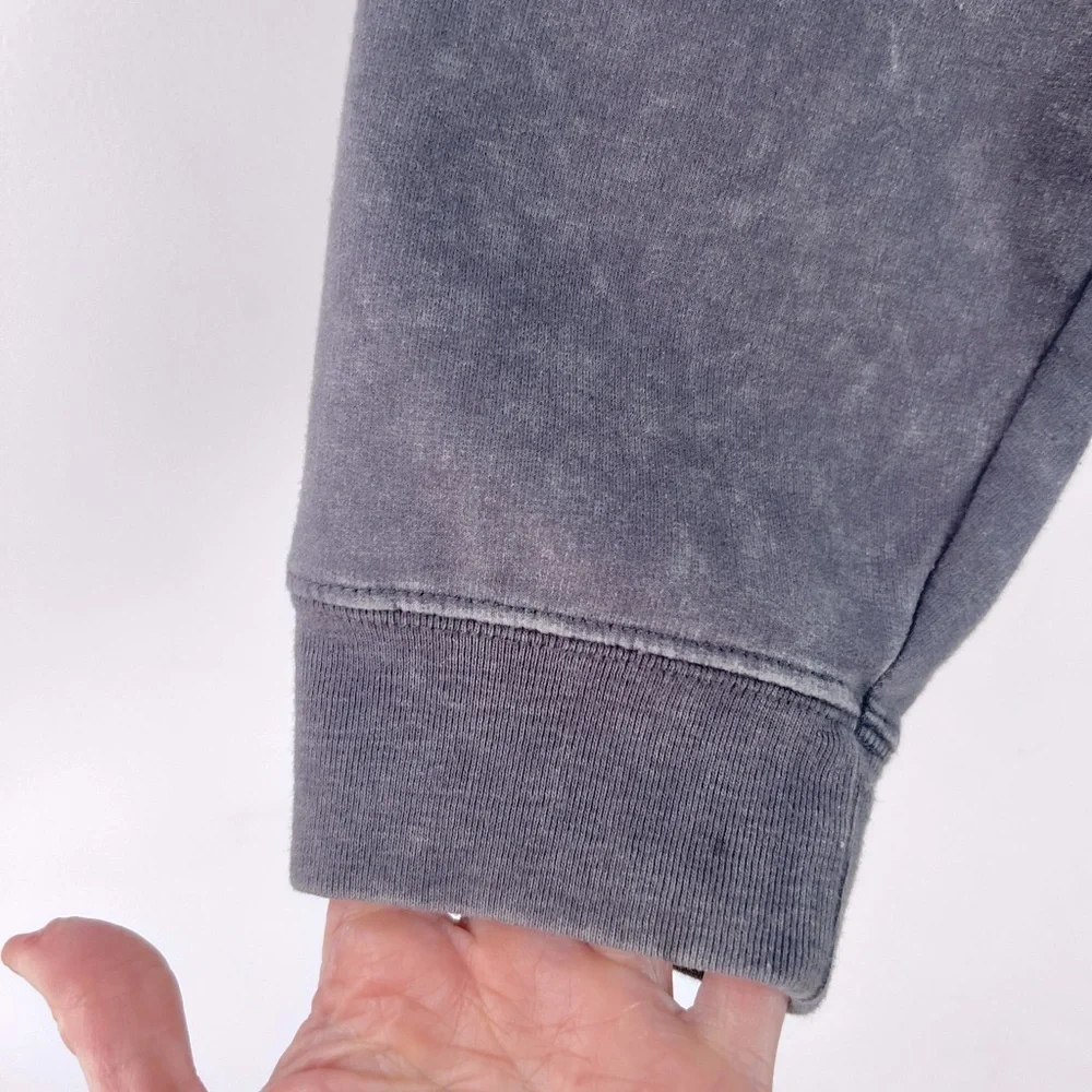 Apple Corps. LTD The Beatles Abbey Road Women's Cropped Gray Sweatshirt Size L - Picture 5 of 7